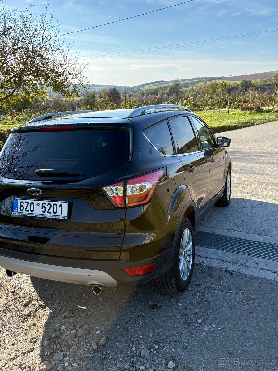 FORD KUGA 2.0TDCI 110KW COOL & CONNECT 91 tis. Km, 2017 - 7