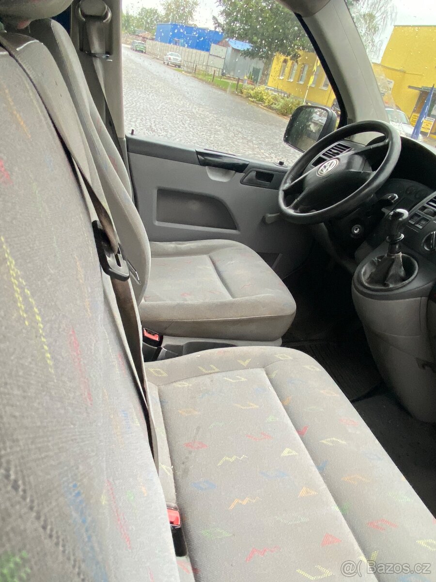 VW Transporter T5 Tdi Pro 9 lidí - 7