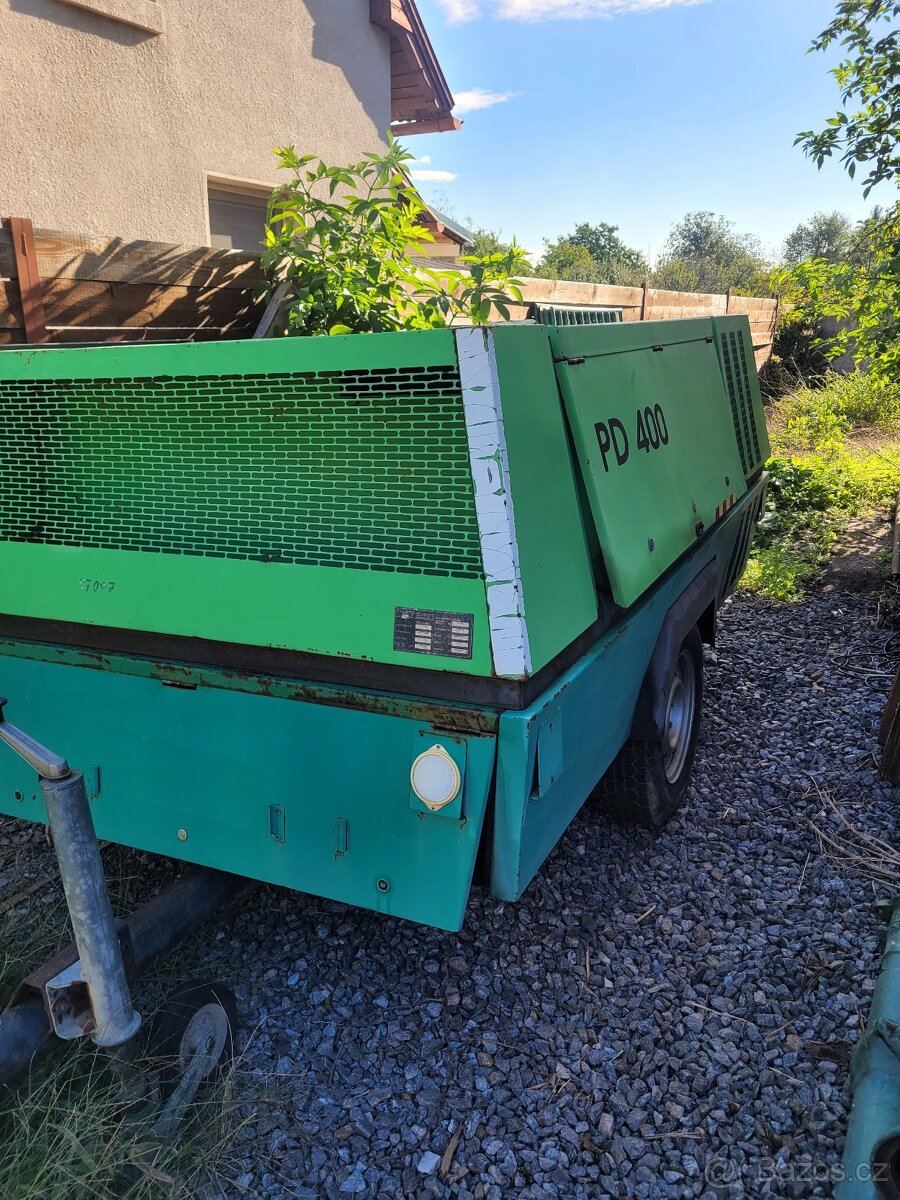 KOMPRESOR PD 400 STAVEBNÍ VIZ FOTKY - 7