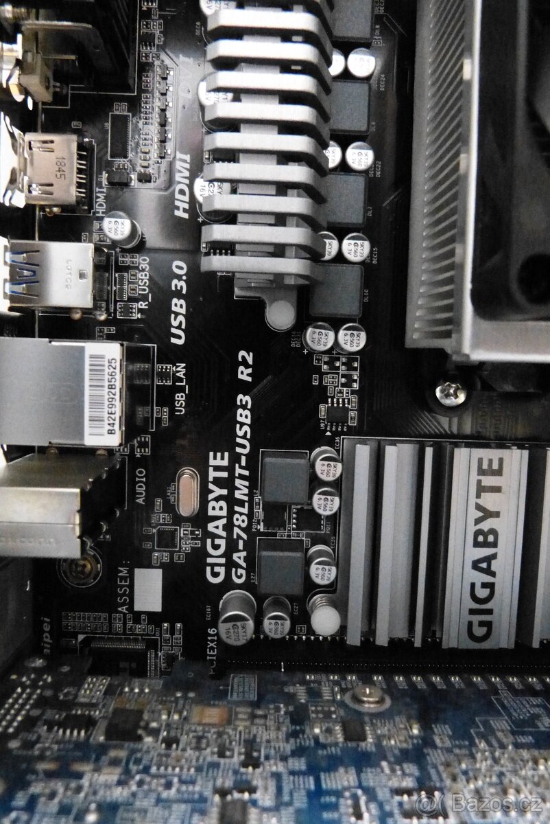 Čtyřjádrové PC ihned k používání - 7