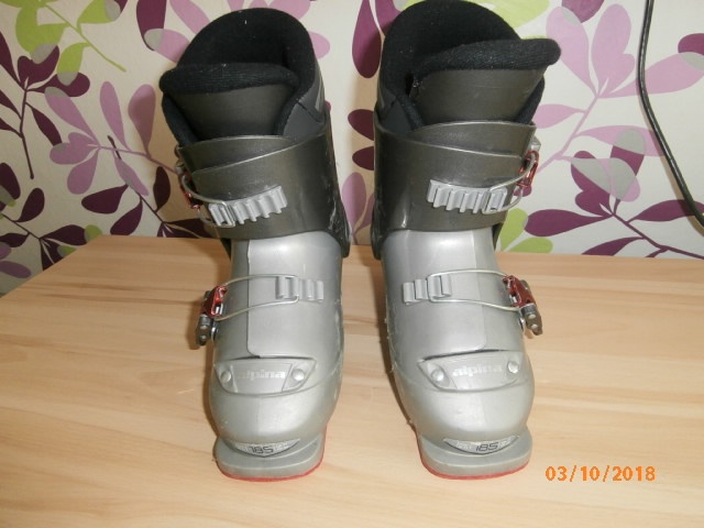 Lyže,lyžáky,helma,brýle - 7