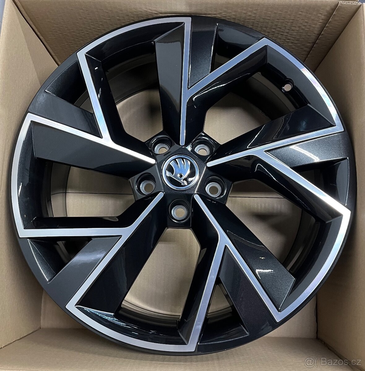 Škoda Kodiaq R19 Nová originální sada - 7