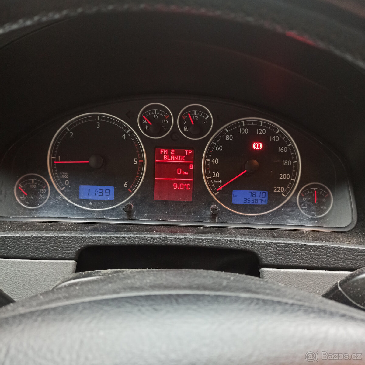 VW transportér multivan T5 2,5 TDI 128 KW původ ČR - 7