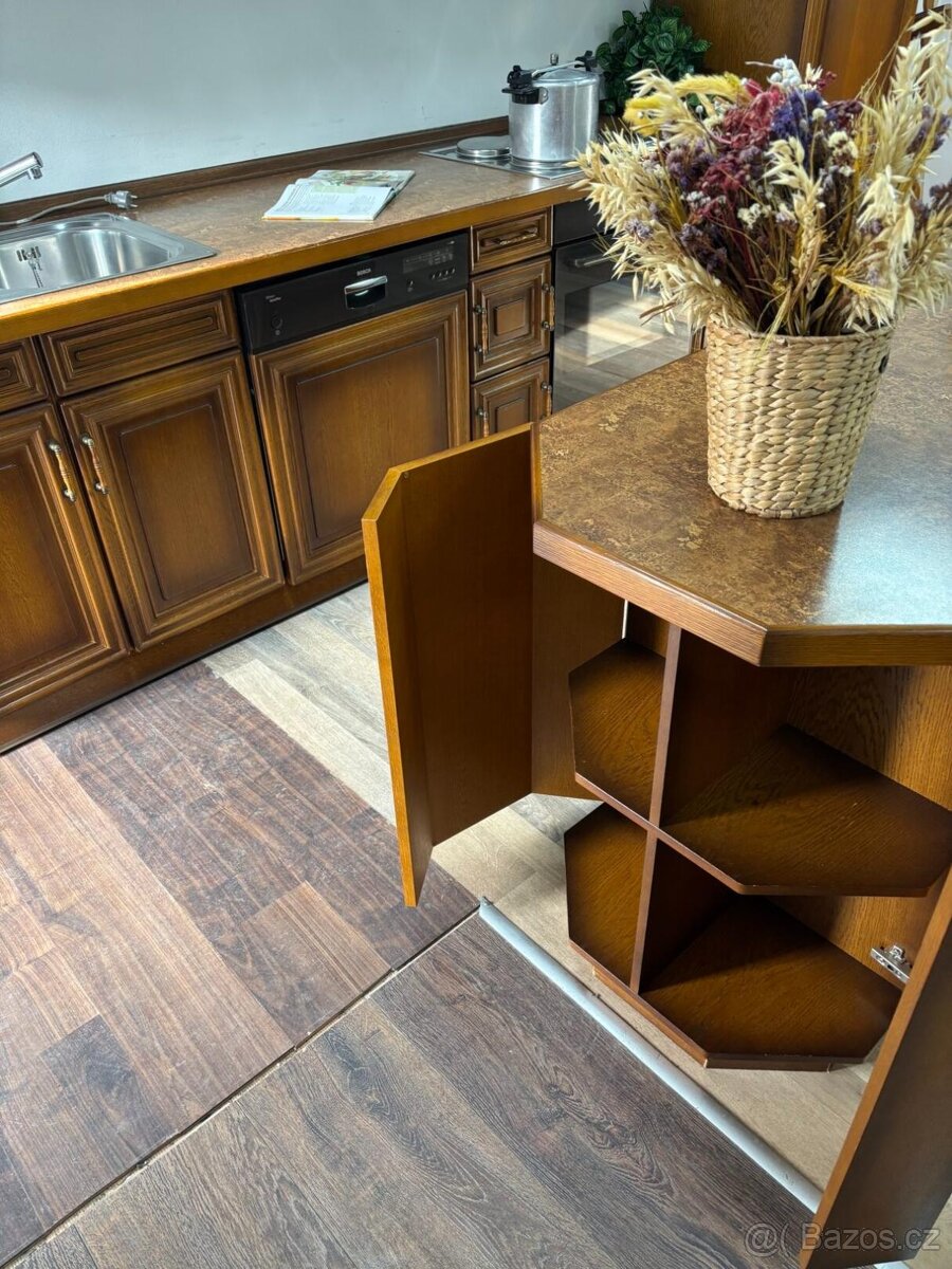 Elegantní rustikální kuchyně HERMÍNA - 7