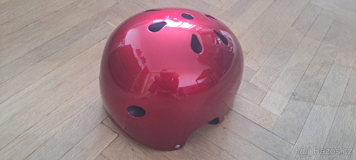 Skate 8" + přilba (zánovní) - 7