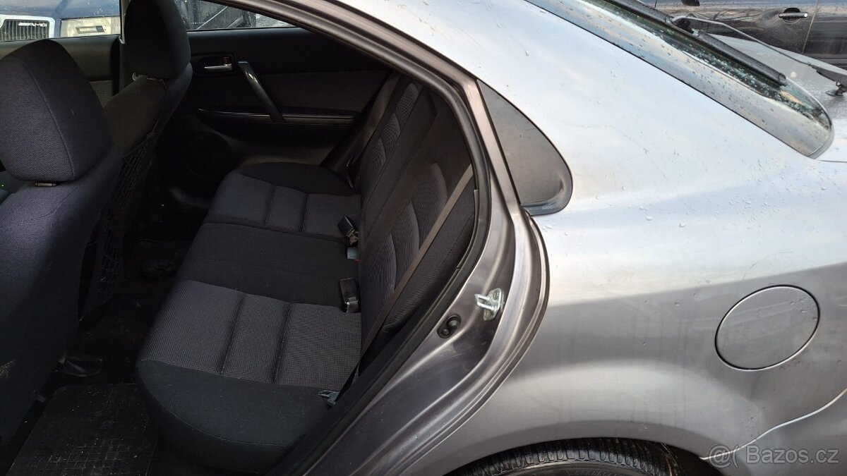 Mazda 6 top stav po rozvodech Říčany 130tkm - 7
