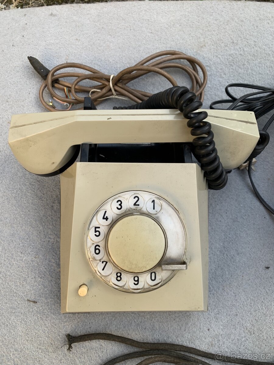 Telefony, staré a starožitné - 7