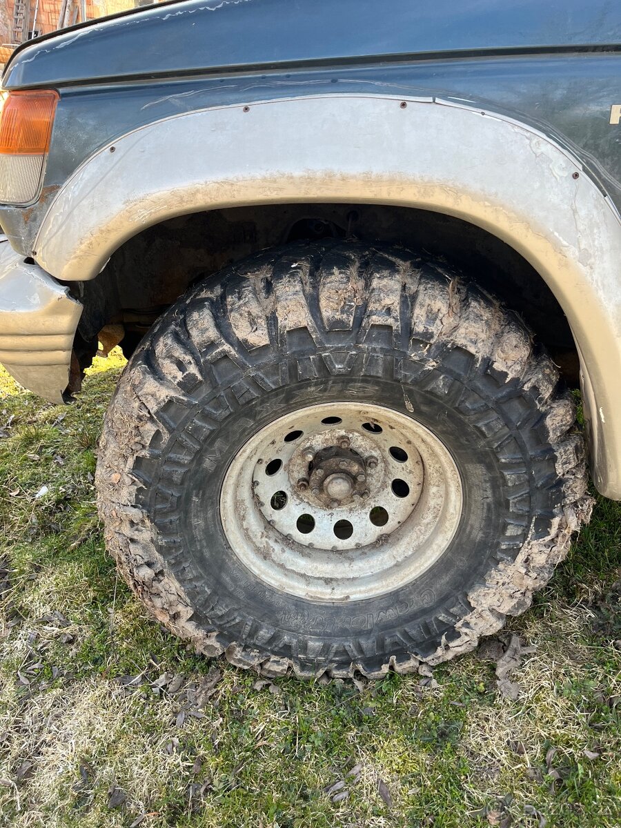 mitsubishi pajero 2.5td - 7