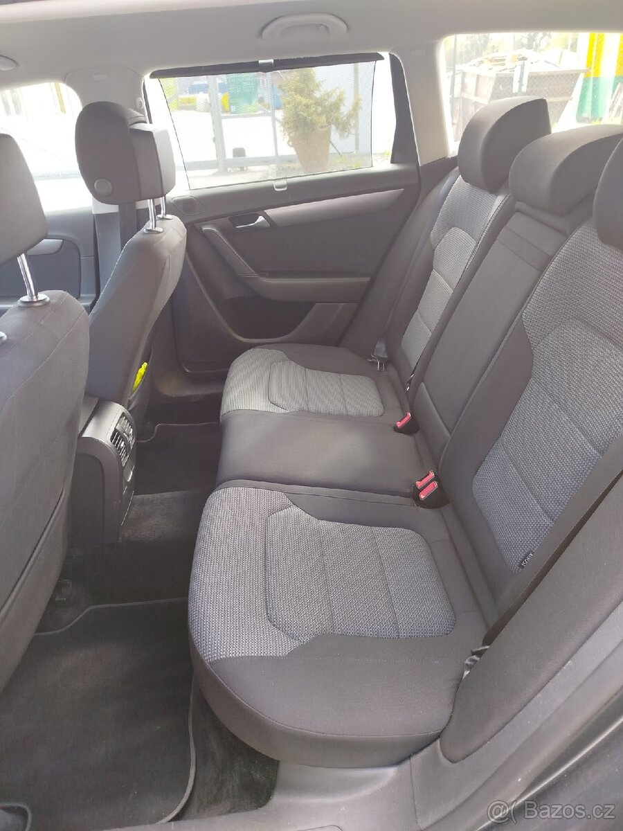 Volkswagen Passat B7 - 7