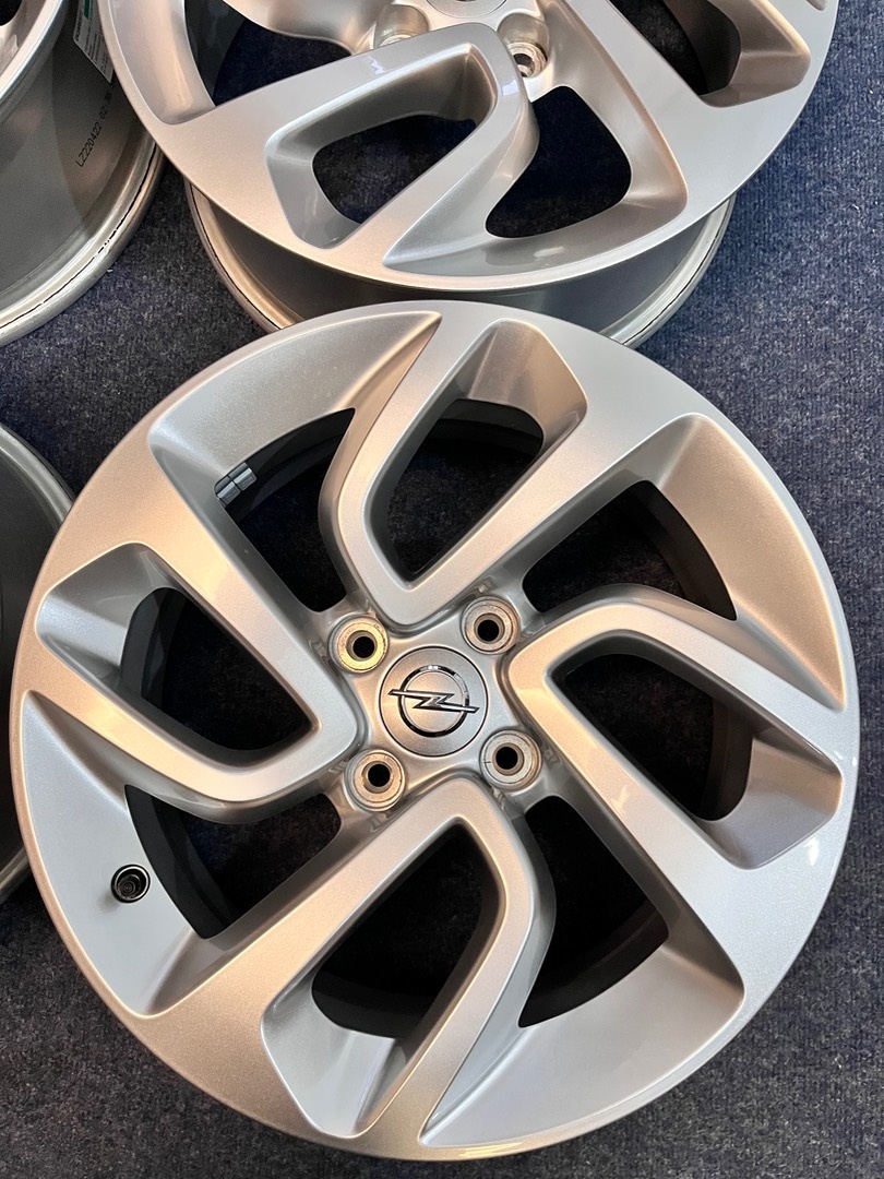 4x108 R16 Originál alu Opel Crossland X - jako nové - 7