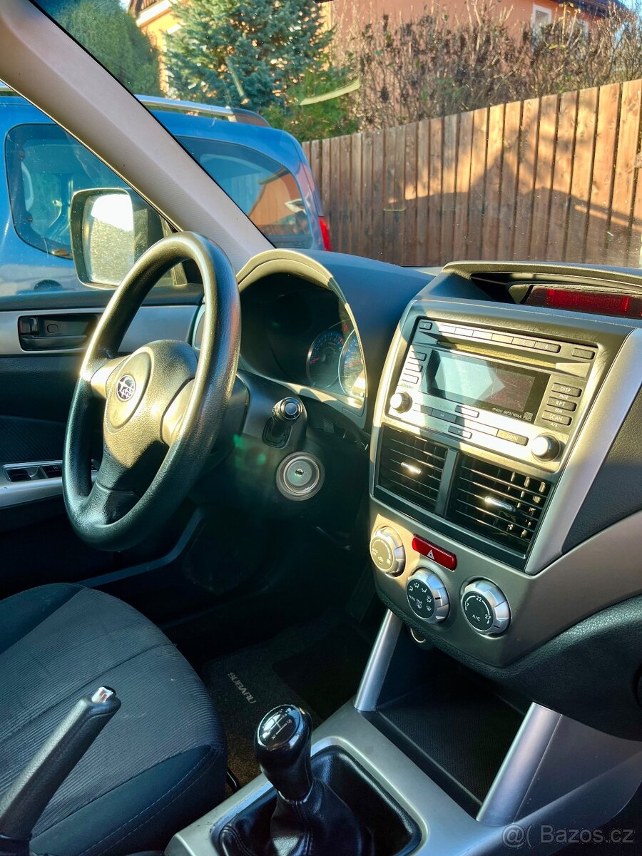 Subaru Forester 2.0 BENZÍN, 168 000 km, 2008, nová STK - 7