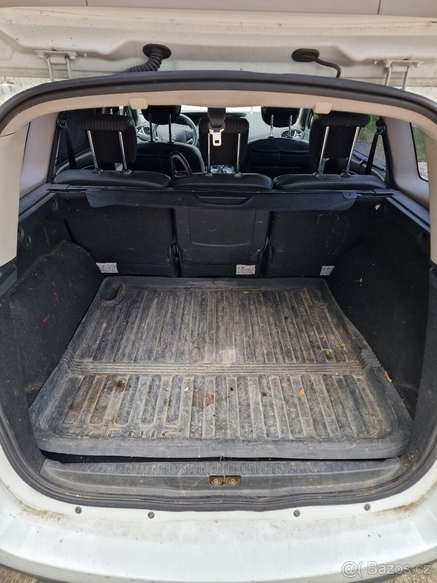 RENAULT SCENIC 3 DCi 1,5 81 kW - 7