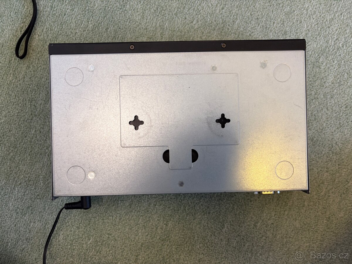 Cisco switch SG300-10 - managed L3 switch, včetně napájení - 7