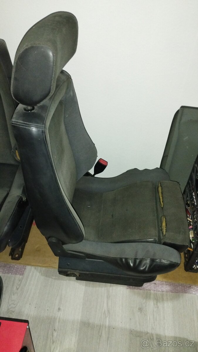 Sedadla RECARO z BMW E28 - 7