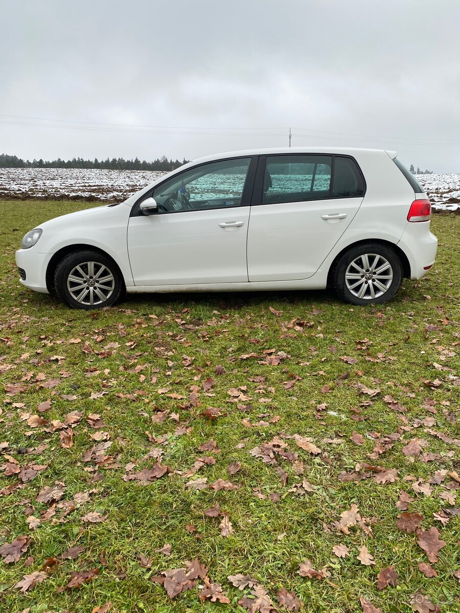 Volkswagen Golf VI – 1.4 16V 59 kW, nová STK - 7
