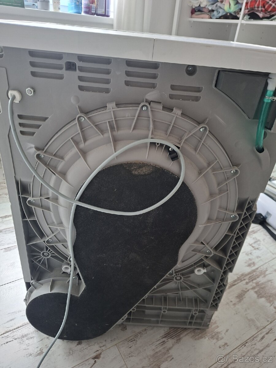 Pračka a sušička AEG - 7