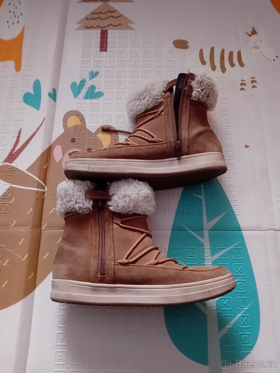 Dívčí zimní kotníkové boty zn. GEOX vel. 39 - 7