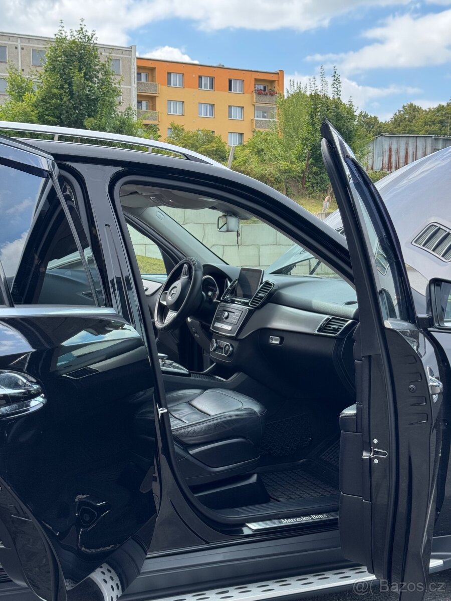 Mercedes-Benz GLE 350d 4MATIC + 2 dvě sady kol - 7