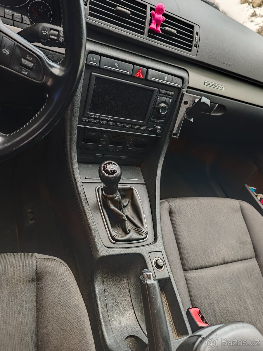 Prodám Audi A4 B7 quattro - 7