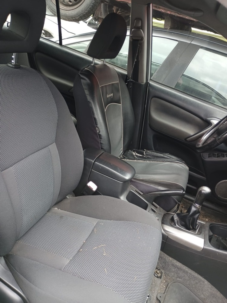 ND - Toyota RAV4, 4x4 - 7