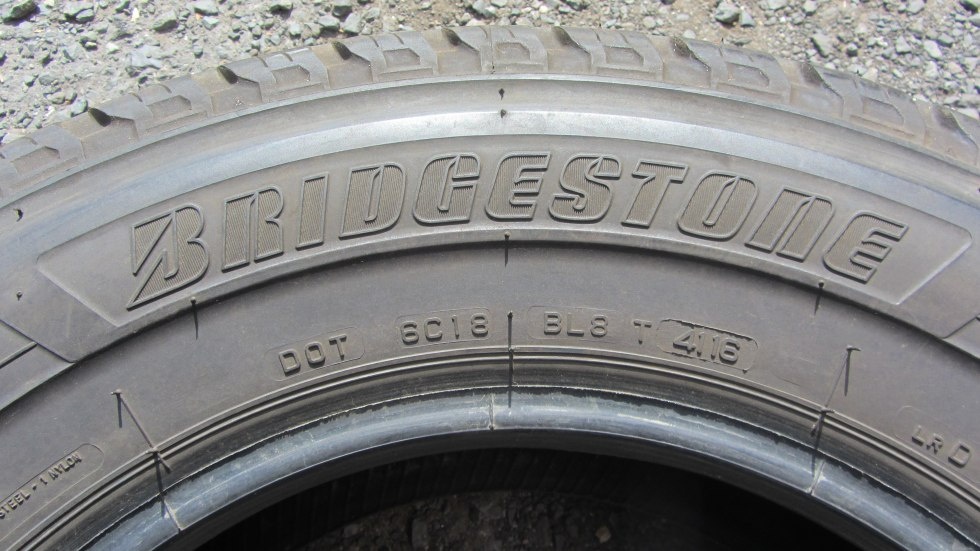 Letní pneumatika Bridgestone 215/70R15c - 7