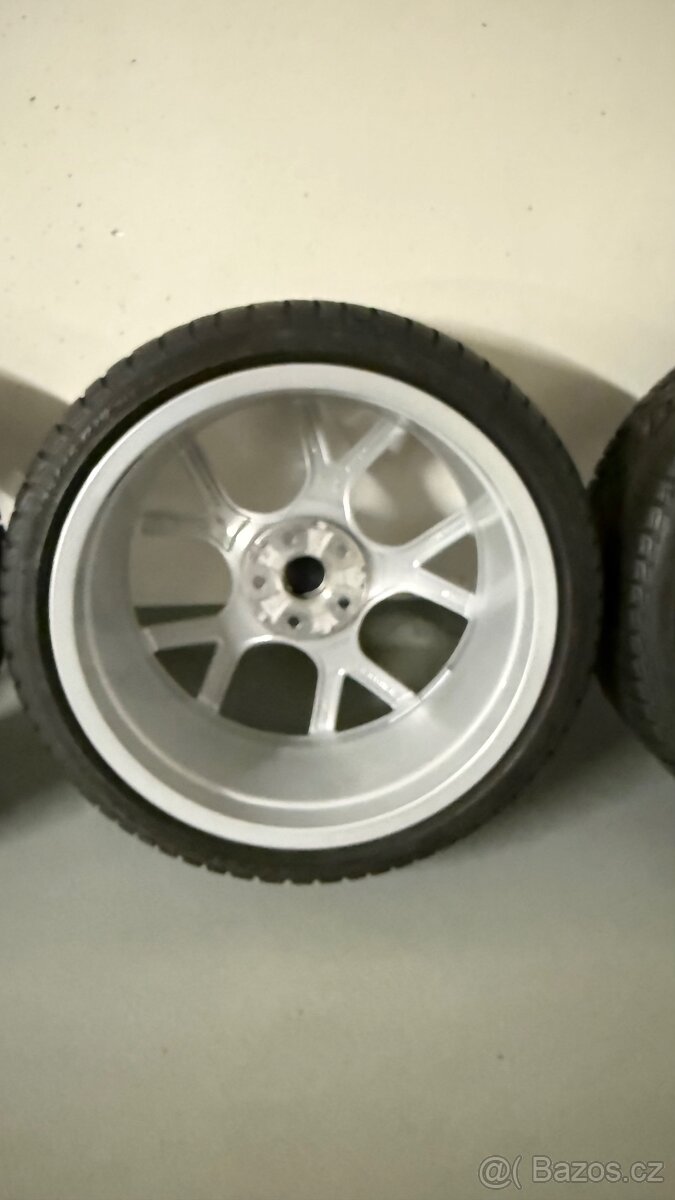 Prodám disky Audi RS3 zimní pneu 5x112 - 7