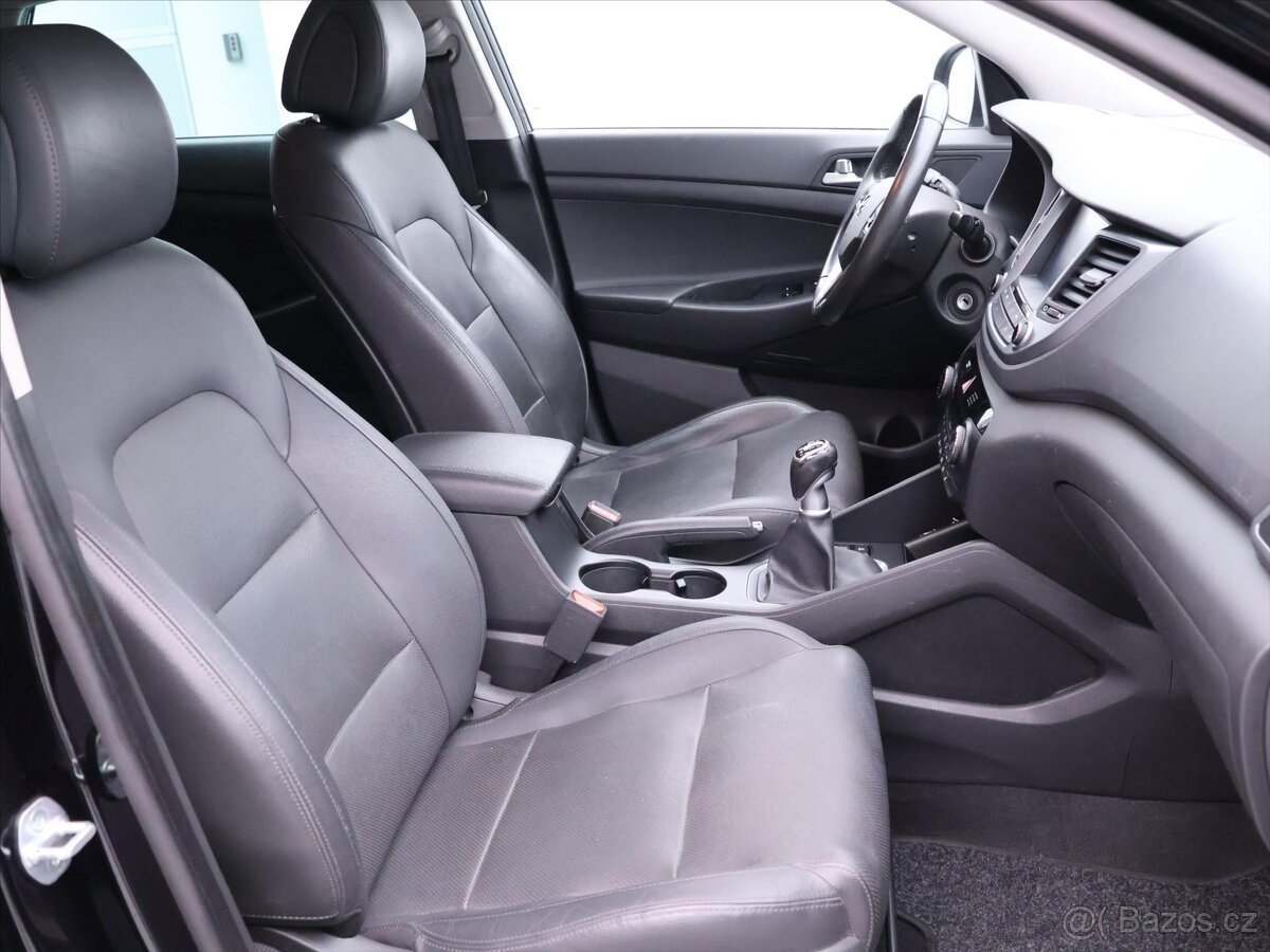 Hyundai Tucson 1,7 CRDI Xpossible Navi 1.Maj (2015) - 7