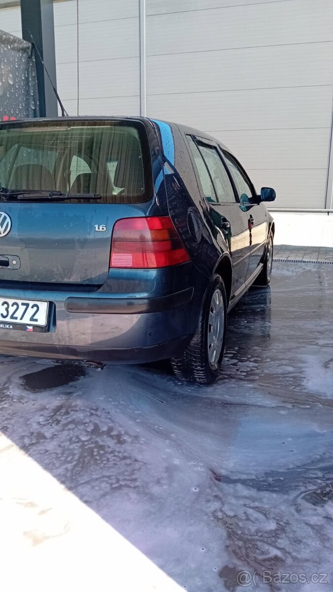 Prodam VW Golf IV 1.6 SR za 13999kč - 7