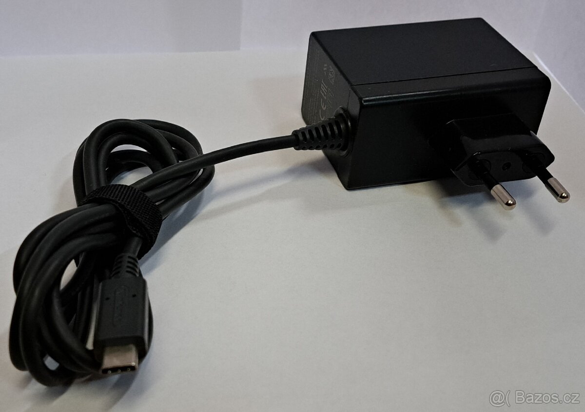 Nabíječka na NINTENDO SWITCH originál - 7