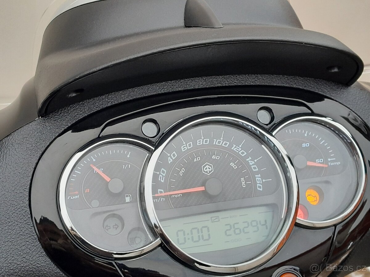 Piaggio Beverly 300i ABS, ASR, 2017, ZIMNÍ CENA - 7