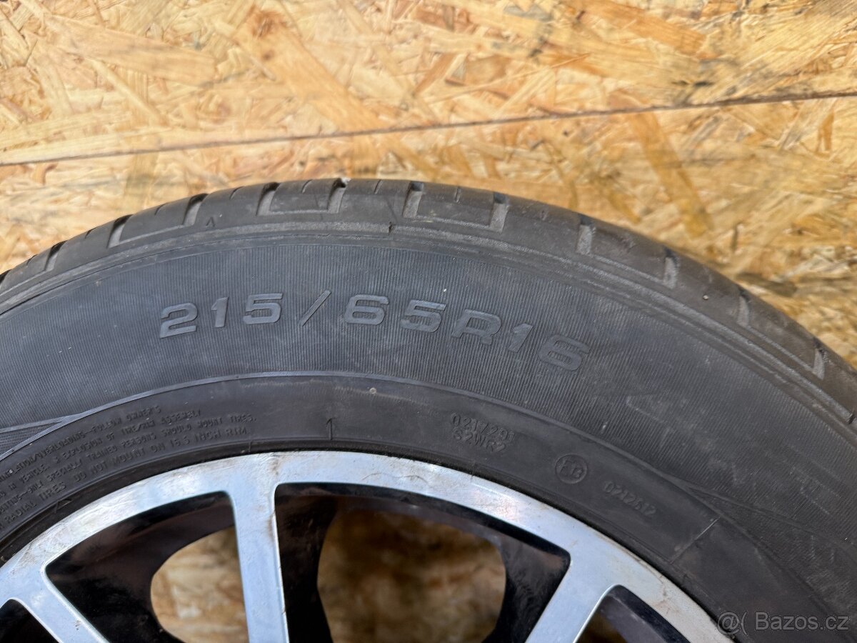 SADA ALU KOL 215/65 R16 7JX16EH2+ ET45 5X112 72.5x67,1mm - 7