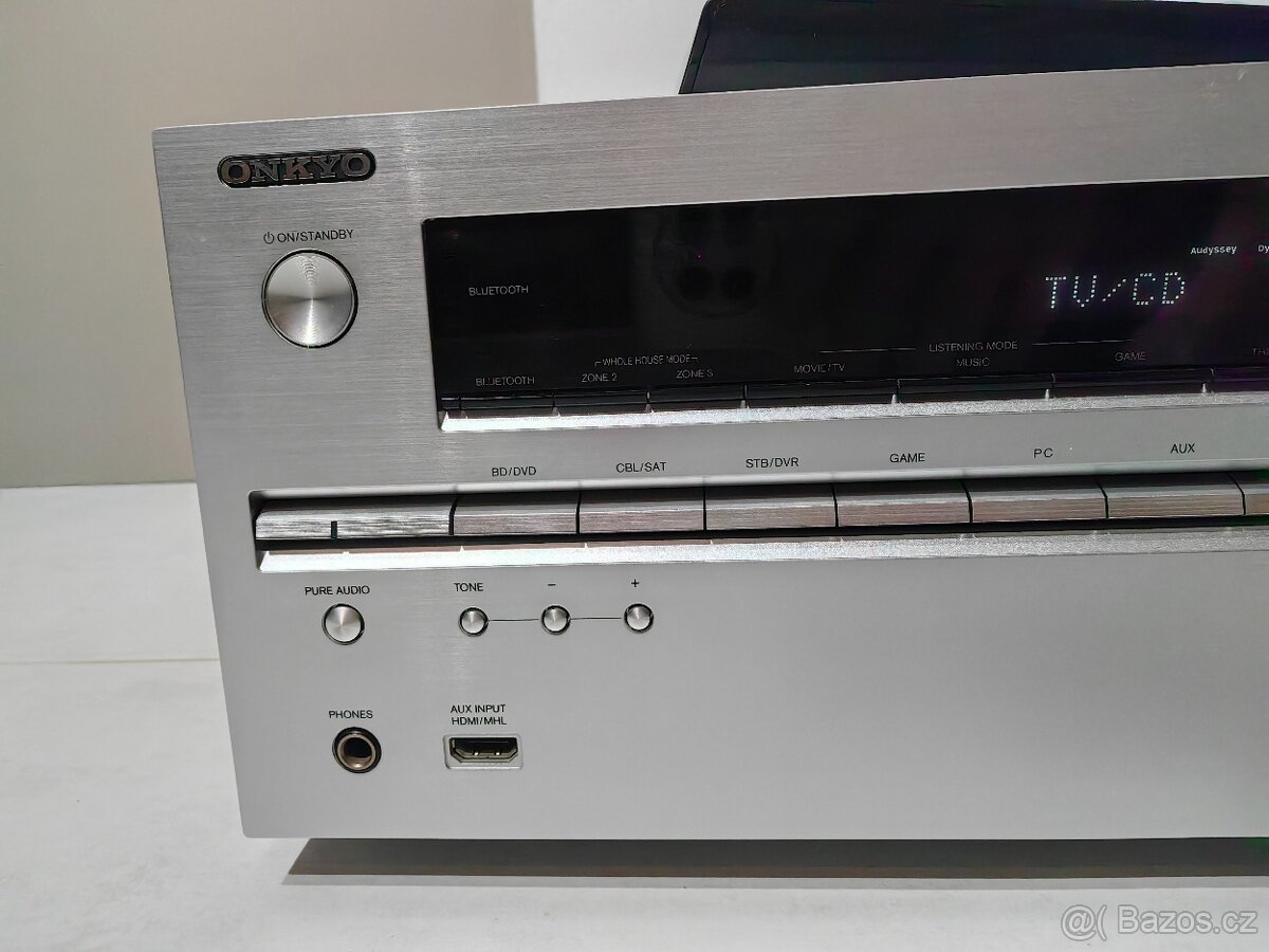 Onkyo TX-NR727 Bluetooth - 7