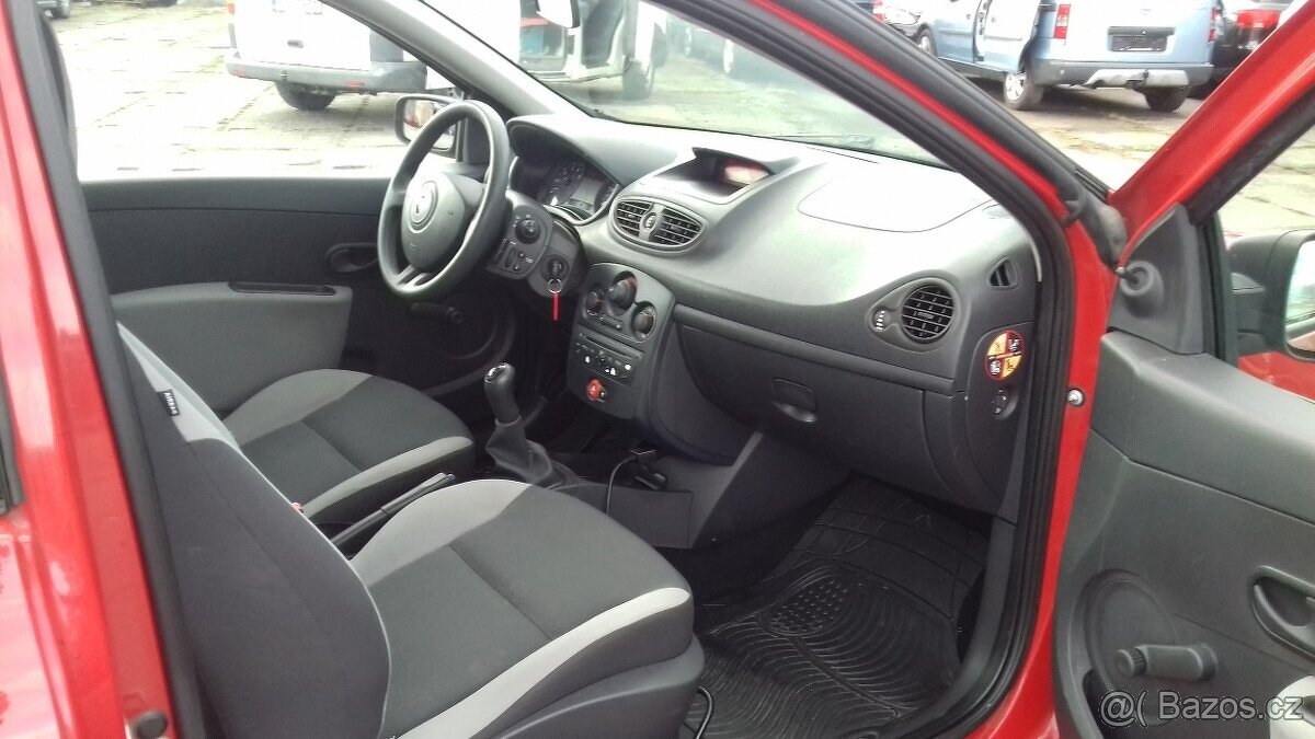 Renault Clio III 1,2 16V, 2011 klima facelift - 7