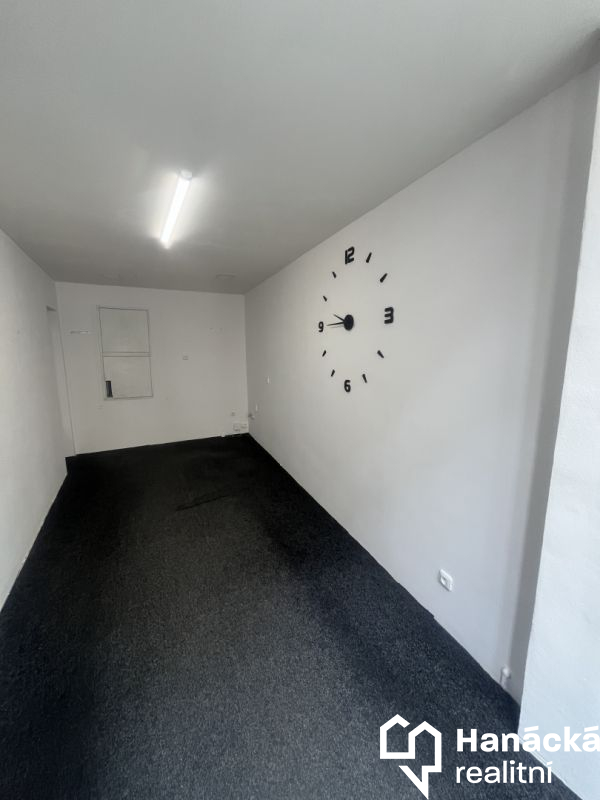 Pronájem obch. prostoru v centru Olomouce, Riegrova... - 7