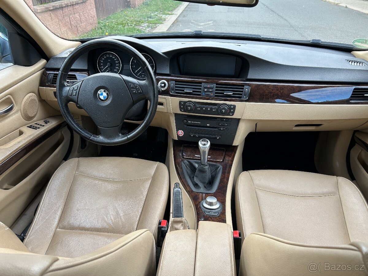 Bmw e90 325i 160kw SEDAN / MANUÁL / SERVISKA /KŮŽE/DIGIKLIMA - 7