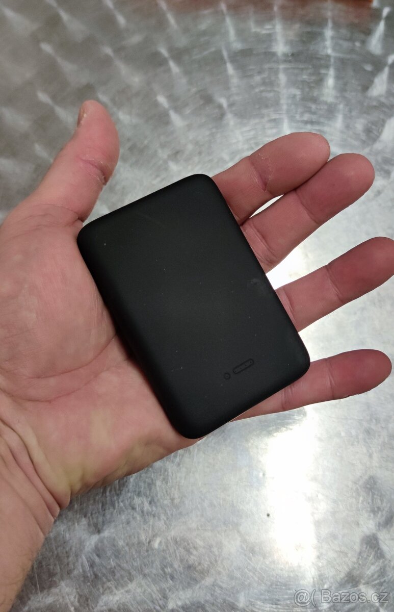 powerbanka Powerton 5 000mAh bezdrátová - 7