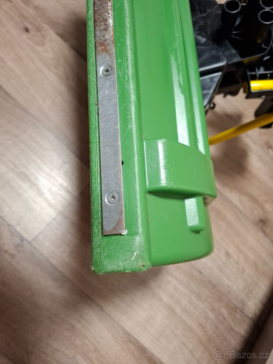 Funkcni snezny pluh/radlice pro el.traktory John Deere - 7