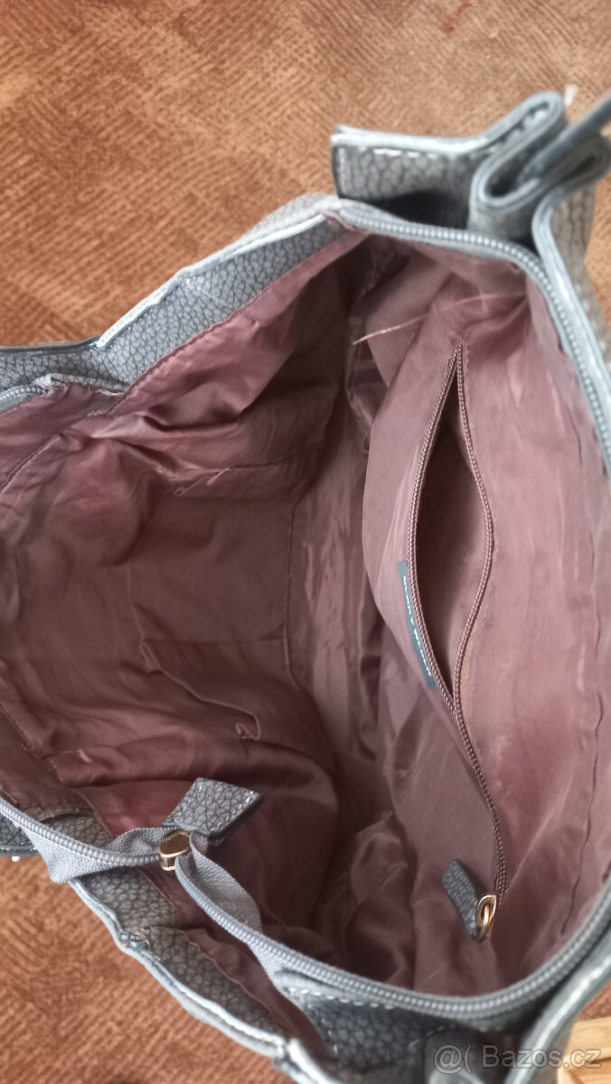 kabelka dámská 3 kusy, cena za kus 70Kč - 7