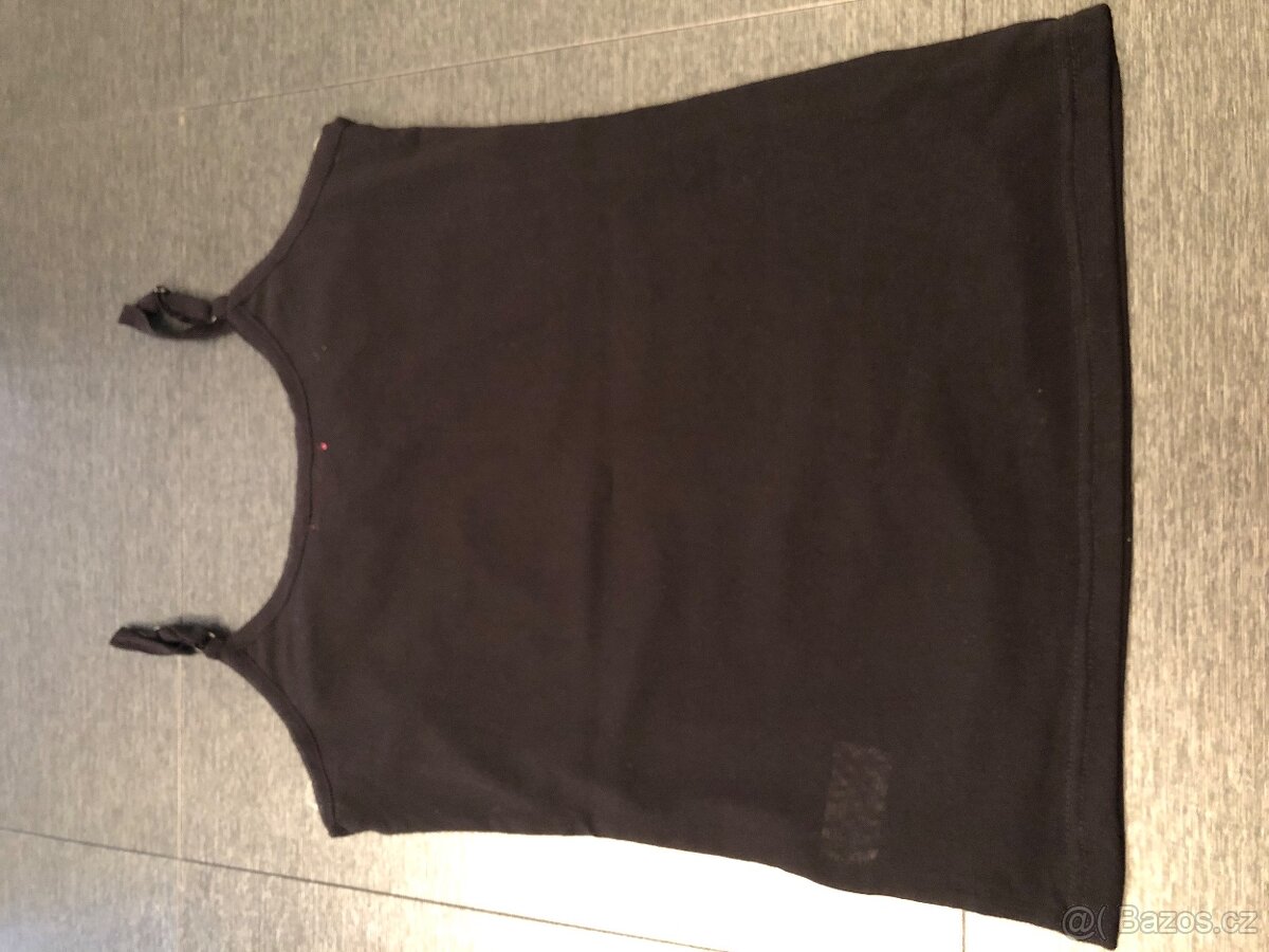 Dámské černé luxusní tílko - 7