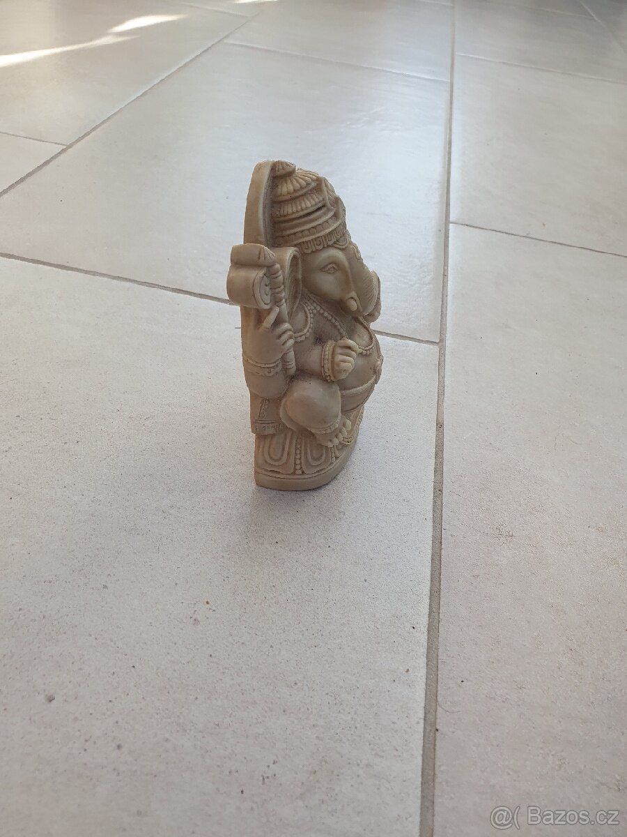 Prodám pozustalost - 7