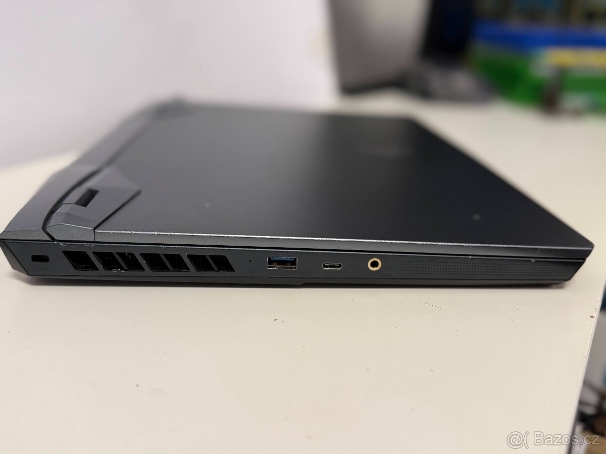 MSI GE66 Raider 10UG-602ES - 7