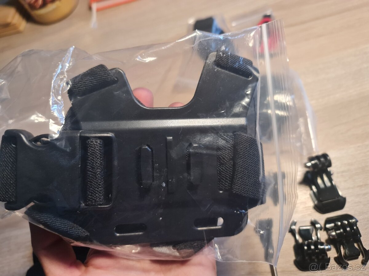 Příslušenství ke sportovní kameře (Hlava, tělo, voda) - 7