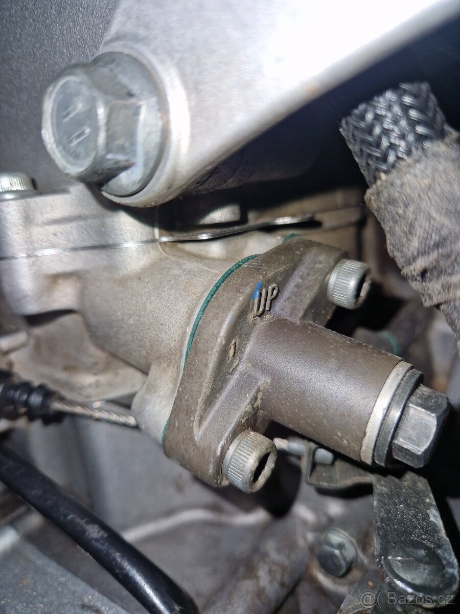 Suzuki RMZ 450 model 2011 - 7