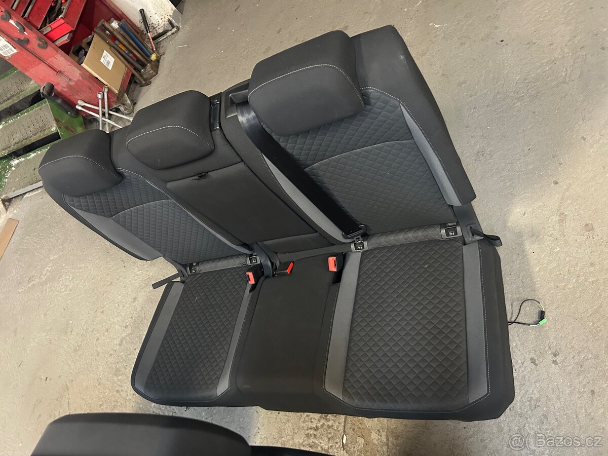 Sedačky Vw Tiguan II - 7