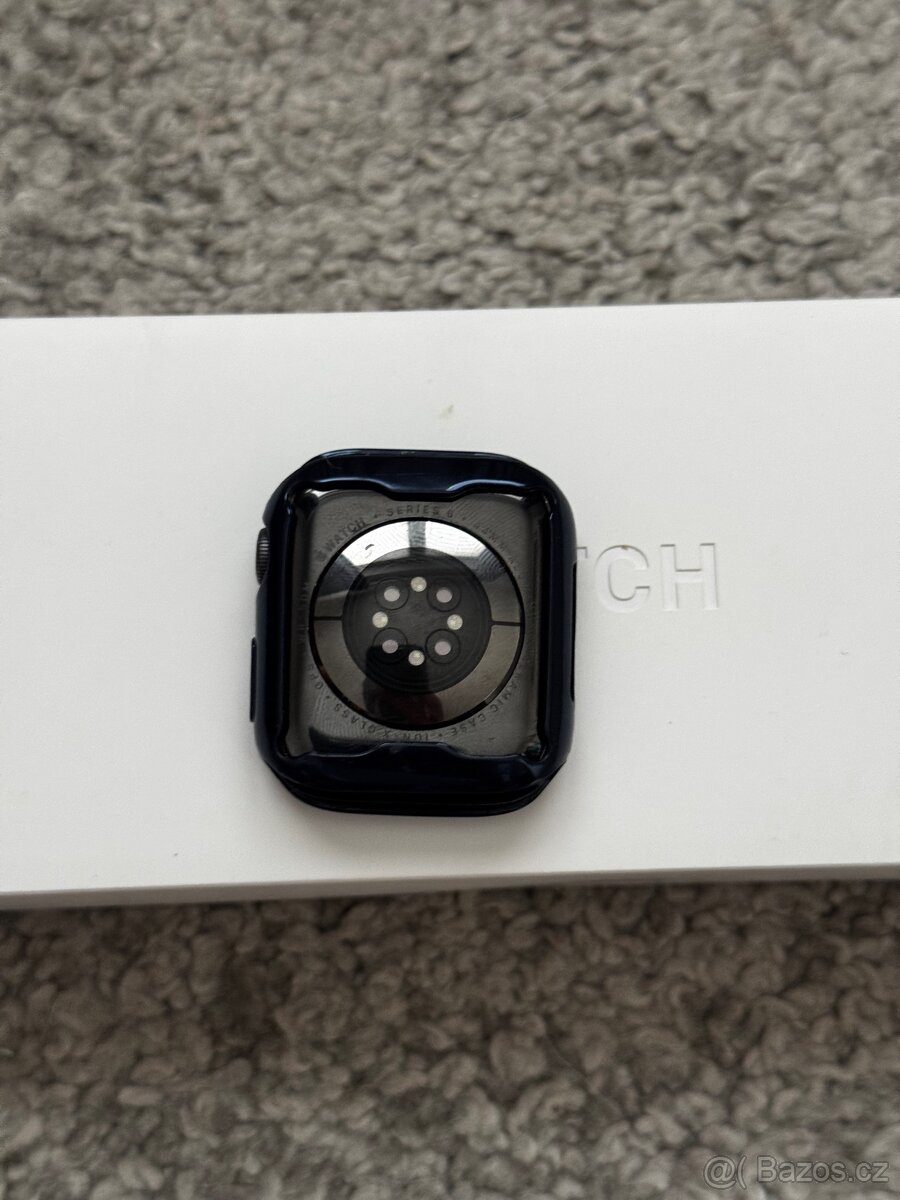 Apple Watch Series 6 44mm - 7