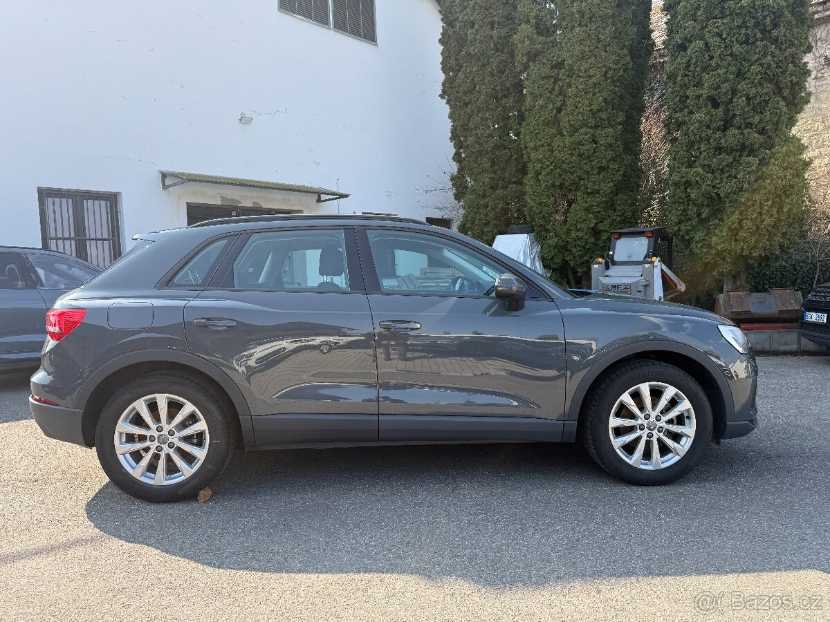 Audi Q3 1.5 TFSI 110 kW - 7