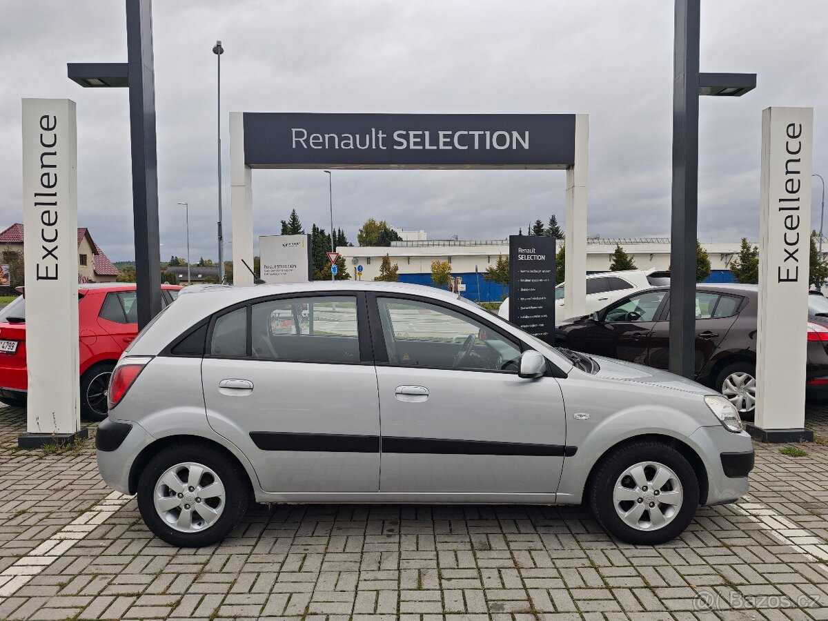 Rio EX Sport 1.4CVVT 71kW - 7