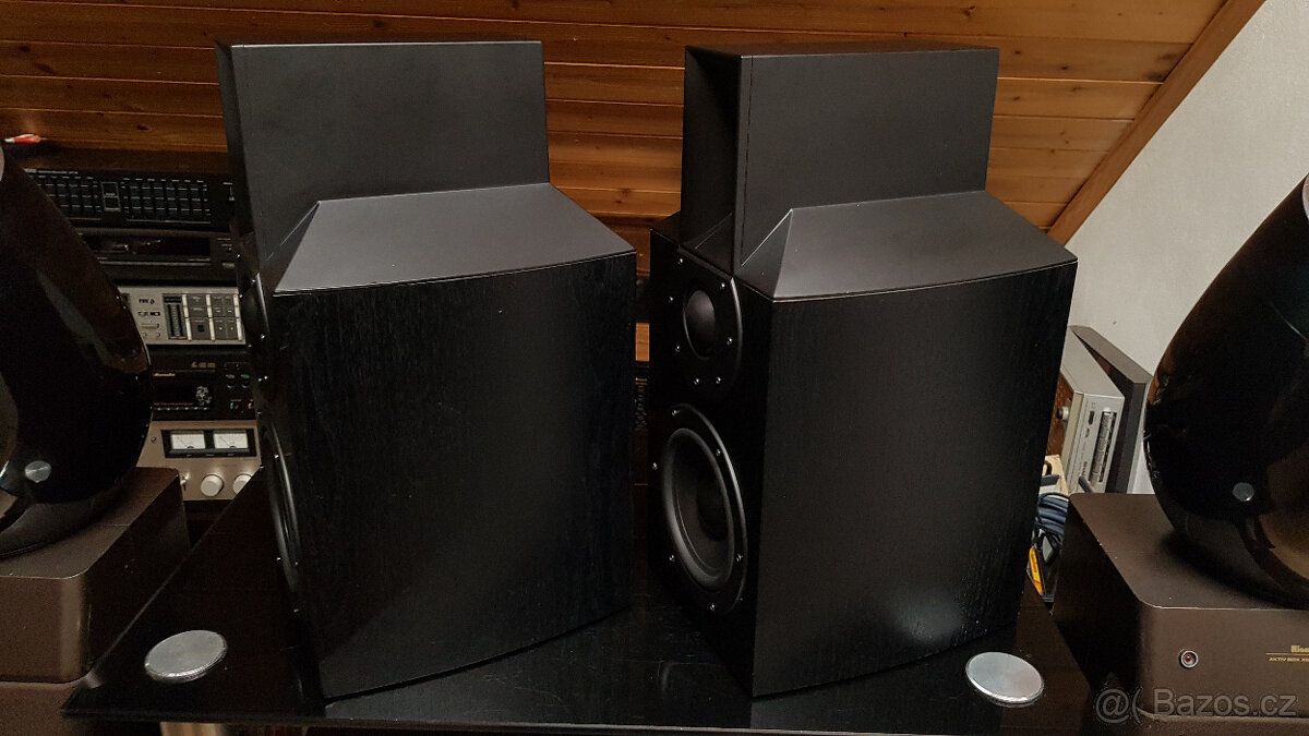 Universum regálové reprobedny - 7