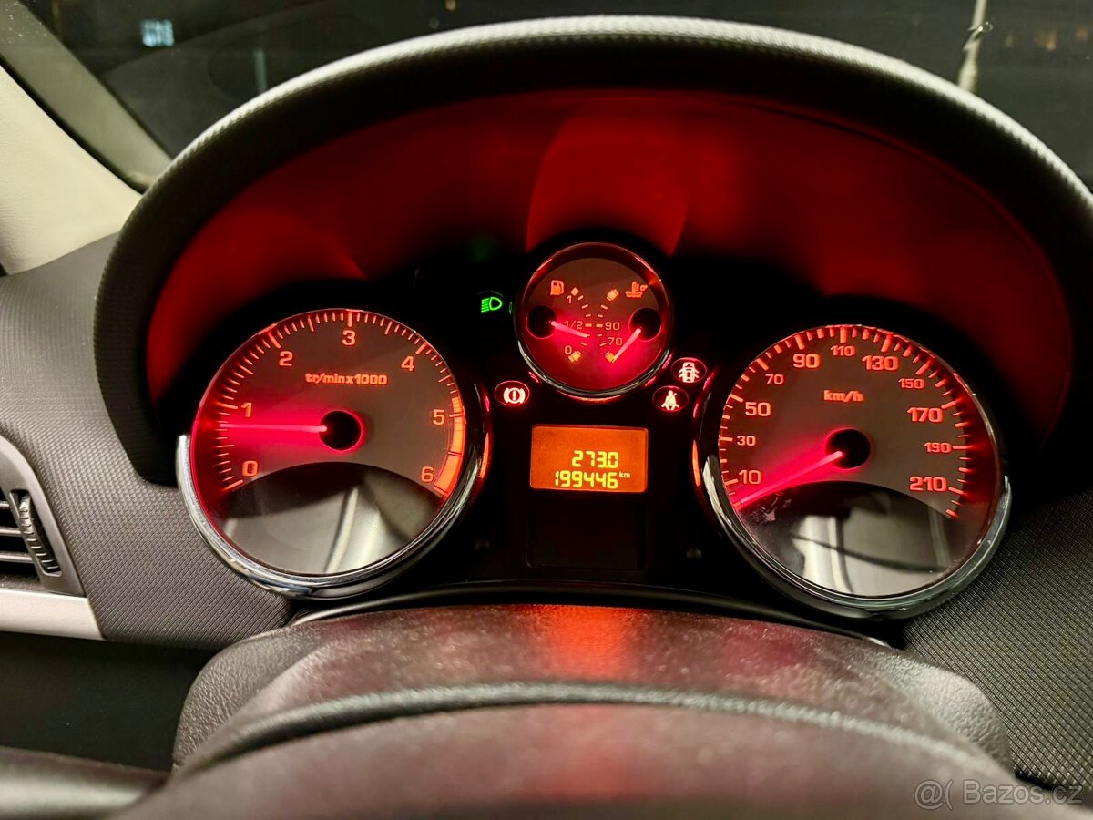 Peugeot 207 SW 1,6 HDI 2012 - 7