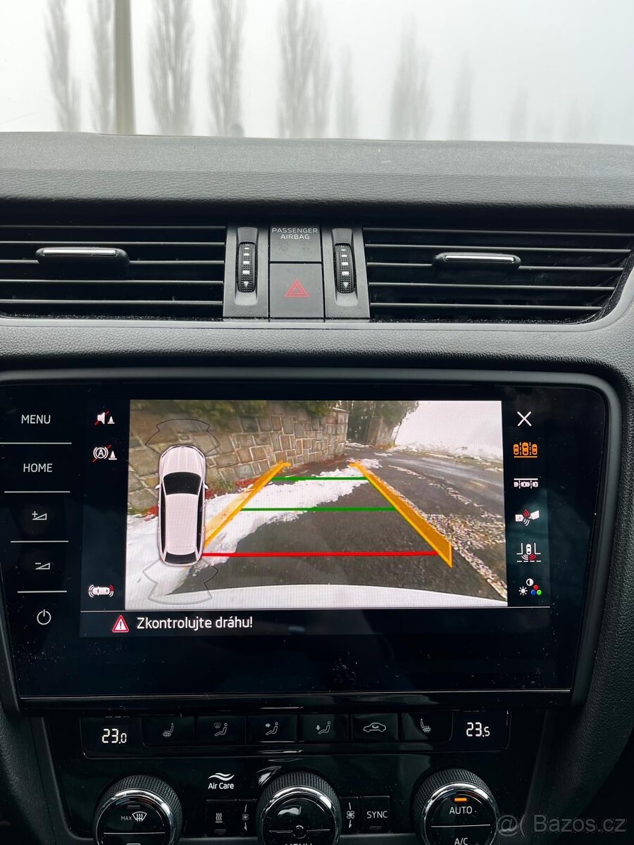 Škoda Octavia RS DSG 4x4 KOMBI CANTON TAŽNÉ PANORAMA - 7